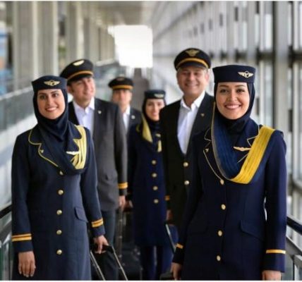 کلاه مهماندار هواپیمایی