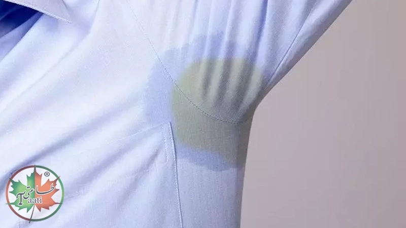  از بین بردن بوی عرق لباس بدون شستشو